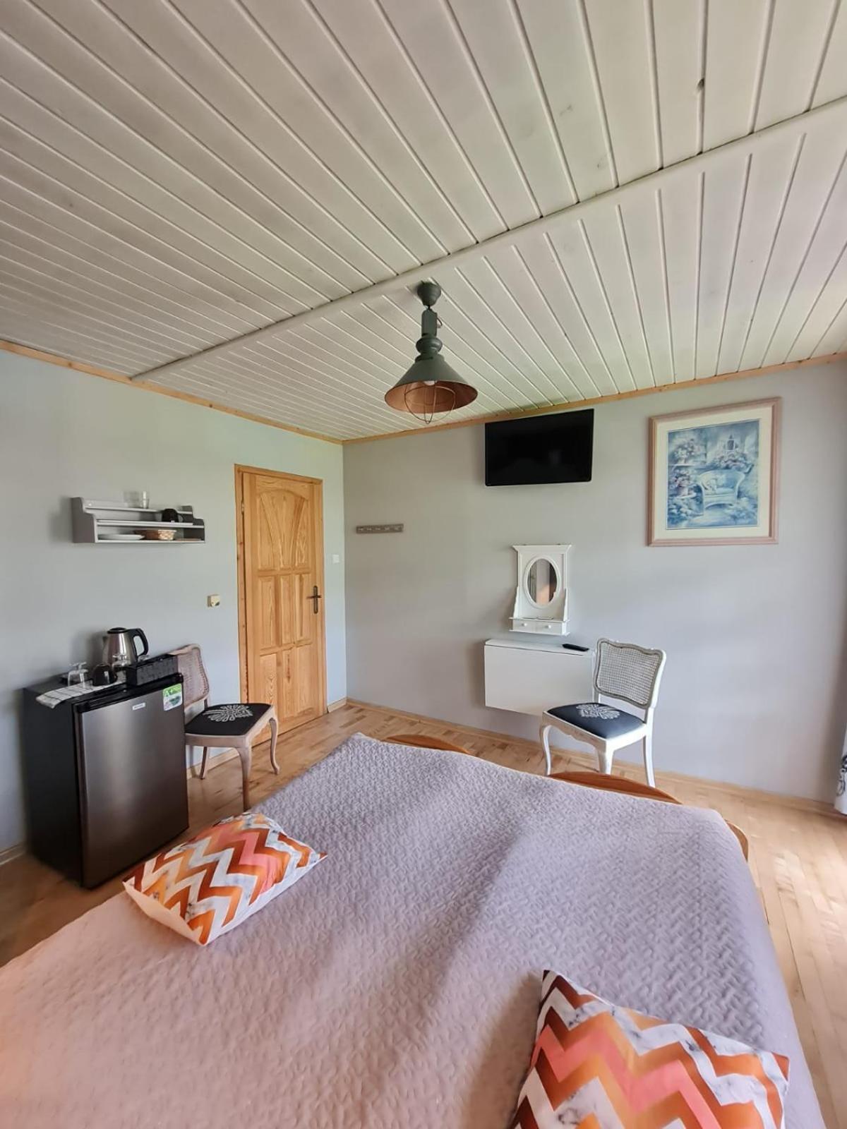 Koliba Nad Bialka Czarna Gora Bed & Breakfast ภายนอก รูปภาพ