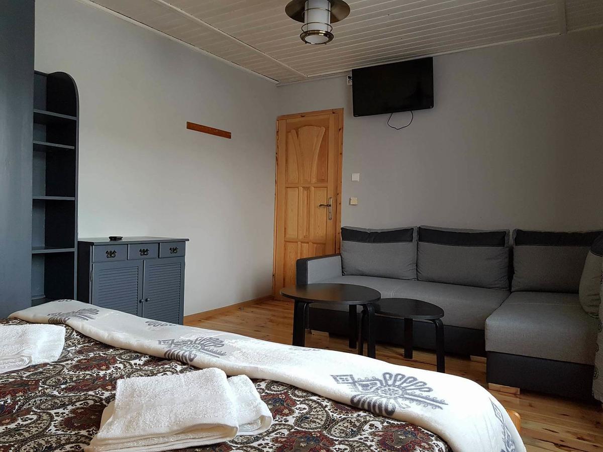 Koliba Nad Bialka Czarna Gora Bed & Breakfast ภายนอก รูปภาพ