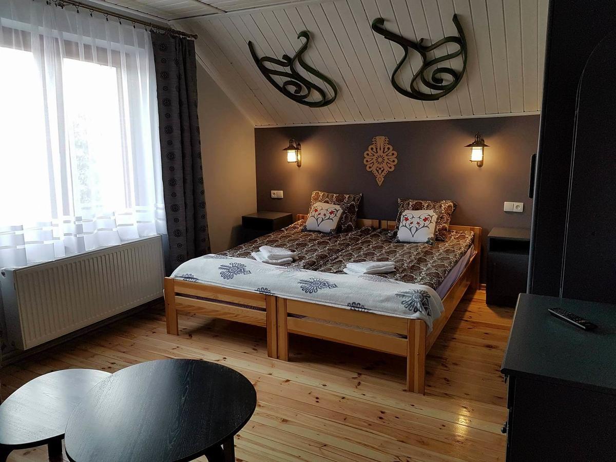 Koliba Nad Bialka Czarna Gora Bed & Breakfast ภายนอก รูปภาพ